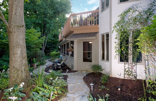 Gahanna House | The perfect place to relax and have fun!