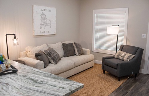 Livingston Cabin | The Perfect Retreat from you Cares and Worries, Two Creeks Crossing Resort