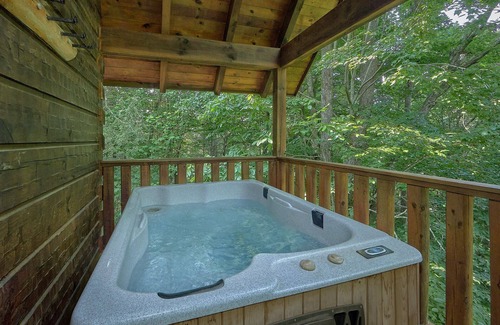 Pittman Center Cabin | The perfect romantic getaway cabin1