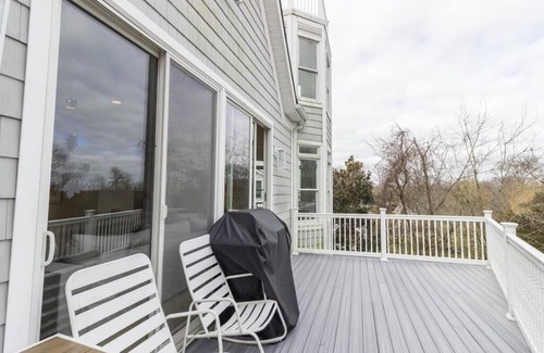 West Cape May House | The Perfect Vacation Spot with Pool and Hot Tub