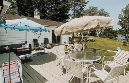 Wolcott House | The perfect waterfront getaway with endless views!