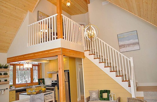 Trent Lakes Cottage | The perfect winter escape for couples or small families!