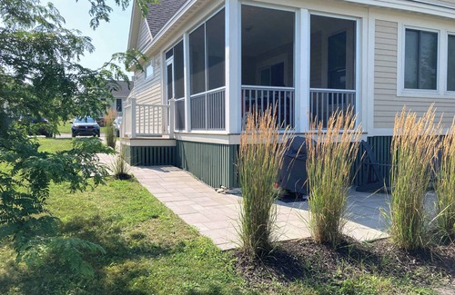 Cherry Valley House | The Phoebe - 65 Butternut