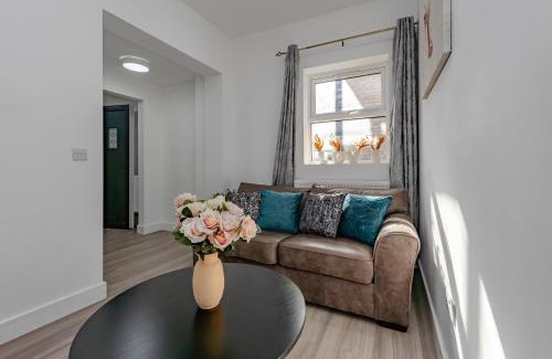 Clacton-on-Sea Apartment | The Pier Escape Sea Breaze Stay