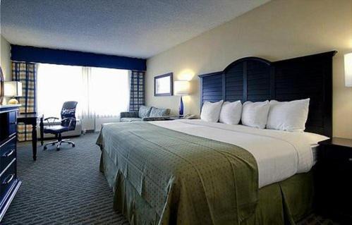 Downtown Hotel | The Pierside Santa Monica