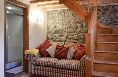 Llandovery House | The Pig Sty