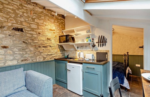 Lostwithiel House | The Piggery - One Bedroom House, Sleeps 2