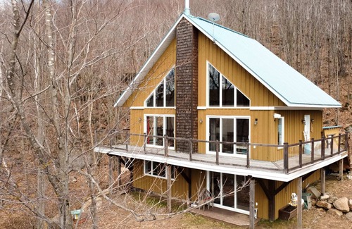 Wentworth-Nord Ski Chalet | The Pika Summary: Wel