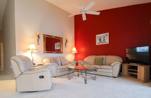 Sarasota Condo | The Pin-Seeker: Lakefront condo.