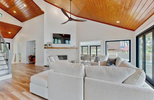 Keen-Wik On the Bay House | The Pinecone
