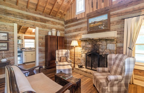 Bells Cabin | The Pines Cabin at Green Frog Farm