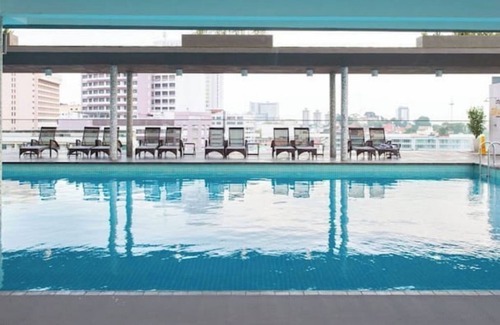 Kampung Morten Apartment | The Pines - Riverside Majesty 2