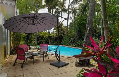 Etang Sale Les Bains House | "The Pirogue Basin"