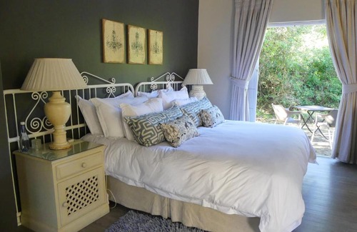 Port Elizabeth Bed & Breakfast | The Plantation