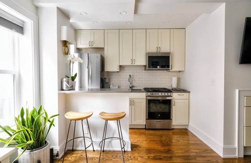 Yankee Hill Apartment | The Plaza Hotel