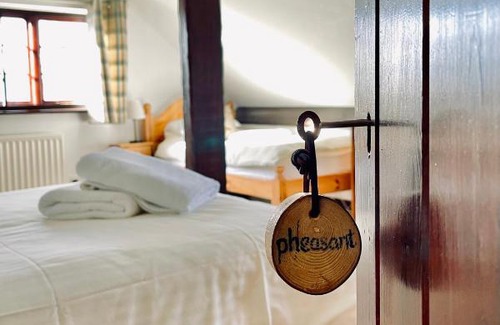 Woodford Halse Hotel | The Plough Inn Boddington