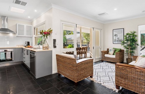 Peregian Beach House | The Pod - Pet Friendly