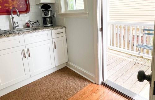 Morehead City Cottage | The PonyView - Downtown Beaufort on historic Front St! Views of Wild Horses