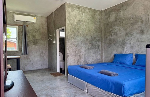 Khanong Phra Resort | The Poom Cafe Resort Khao Yai