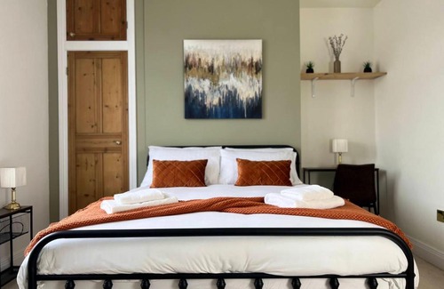 York House | The Poppy Inn