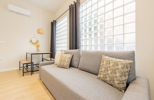 Poblats Maritims Apartment | The Port Beach Valencia Room IV by Florit Flats