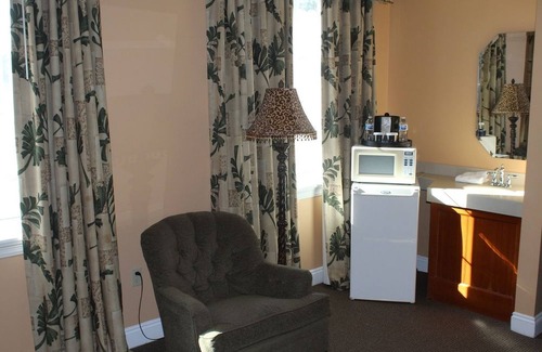 Port St. Joe Hotel | The Port Inn and Cottages, an Ascend Collection Hotel