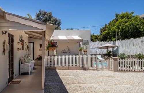 Hermanus Bed & Breakfast | The Potting Shed Guest House