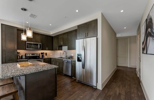 Houston Apartment | The Preston Beauty I Premium 2BR in Dallas