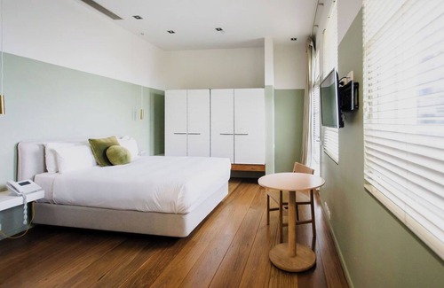 St Kilda Hotel | The Prince