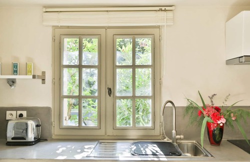 Malaucene Bed & Breakfast | The Priory "La Madelène" Guest house in Provence - Ventoux