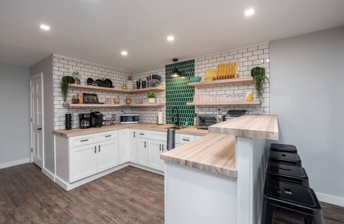 Turkey City House | The Propless Retreat-Peaceful Riverfront Getaway-Hiking, Rails to Trails, Kayak