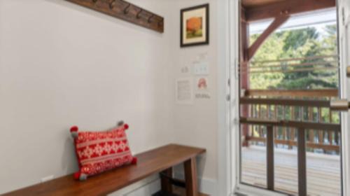 Ludlow House | The Proud Bear Lodge