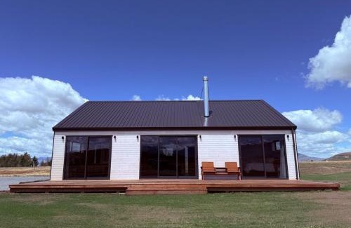 Ben Ohau House | The Pyramid - Mauri Tau