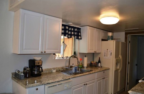 Three Rivers House | The Quail's Nest