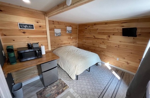 Sodus Point Apartment | The Quarters @ The Lodge