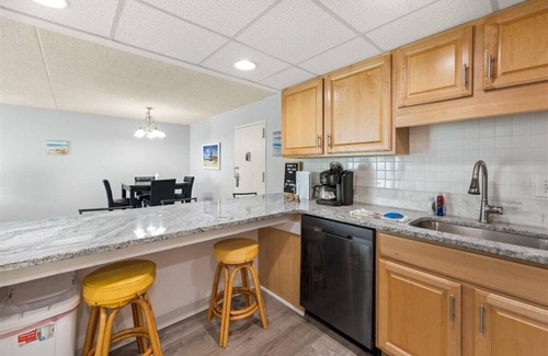 North Ocean City House | ⭐️The Quay 2005 Amazing Bay/Ocean Views In/Outdoor Pools⭐️