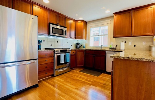Eastlake House | The Queen of Eastlake
