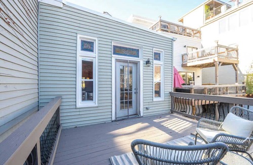 Mount Adams House | The Queen of The Queen City