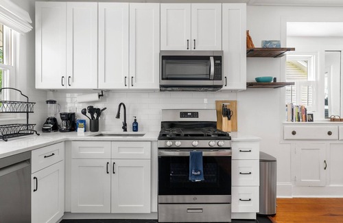 North Charleston House | The Quiver | Porch w/Fire Pit, Walk to Main Strip