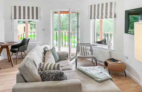 St George Cottage | The Rabbit Hole - UK50123