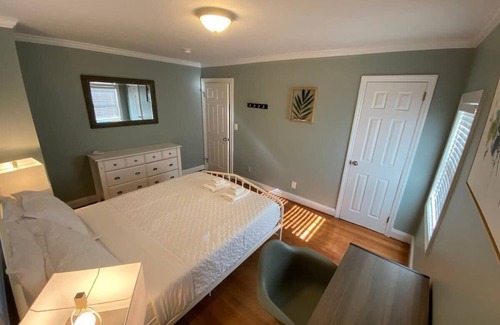 Bayview House | The Radnor House Summ