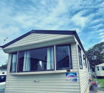 Morecambe Resort | The Rainbow's nest