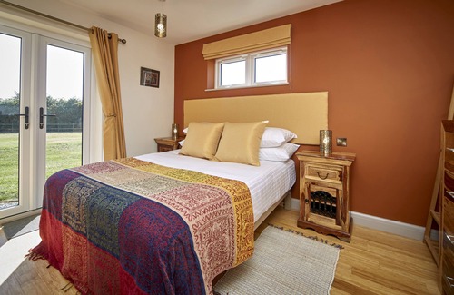 Fitling Cabin | THE RAJ, pet friendly, character holiday cottage in Burton Pidsea