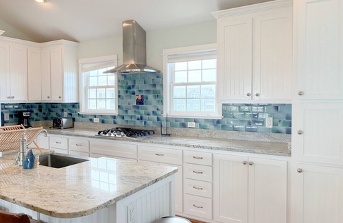 Duck House | The Ranch: Updated Oceanside home in Duck, Close to Beach w/Views!