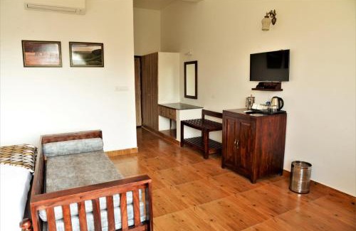 Sawai Madhopur Hotel | The Ranthambore Samrajya Tiger Seven