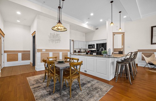 Lincolnville Condo | The Ray - 2nd Floor Historic Condo- Walk to DNTN