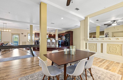 Lincolnville Condo | The Ray - Penthouse Suite - Rooftop View