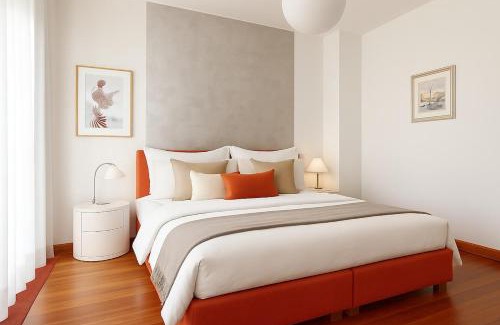 Sesto Calende Apartment | the RED penthouse - Leonardo MXP Lake Maggiore private park