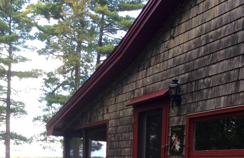Baileyville Cottage | The Red Roof Cabin on Lake Pocomoonshine