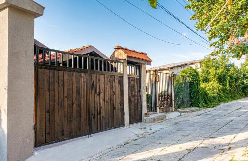 Plovdiv Center Apartment | The Red Roof House